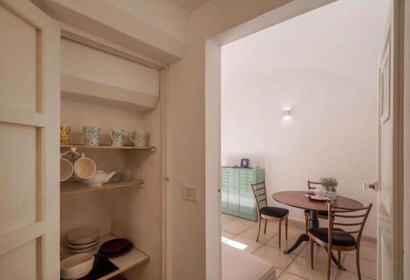 هتل B&b Corte Dei Romiti   Lecce Selection