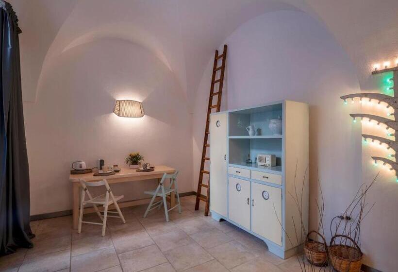 هتل B&b Corte Dei Romiti   Lecce Selection
