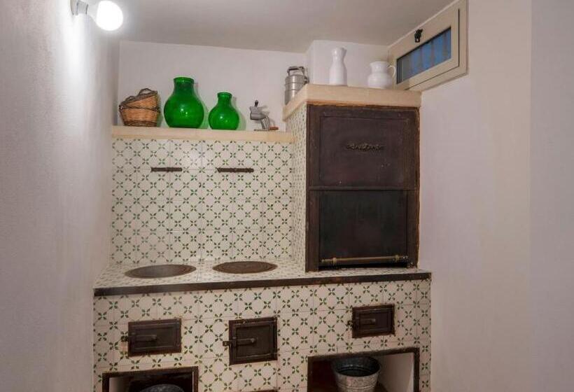 هتل B&b Corte Dei Romiti   Lecce Selection