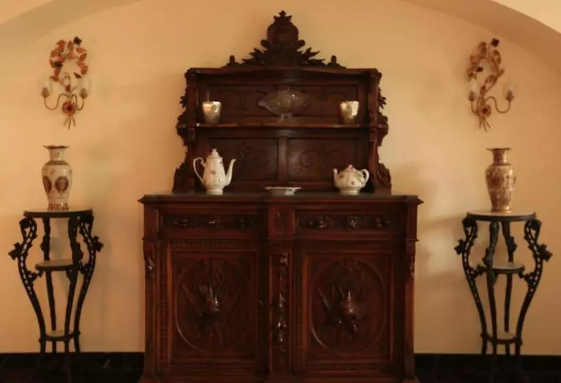 هتل B&b Maison D'art
