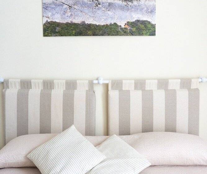 בית מלון כפרי Notos B&b