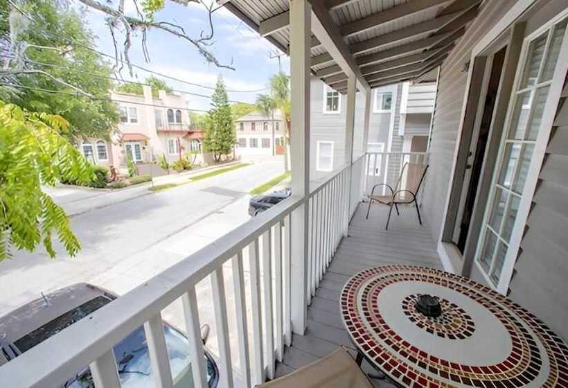 Отель Carriage Way Centennial House   Adult Only  Saint Augustine