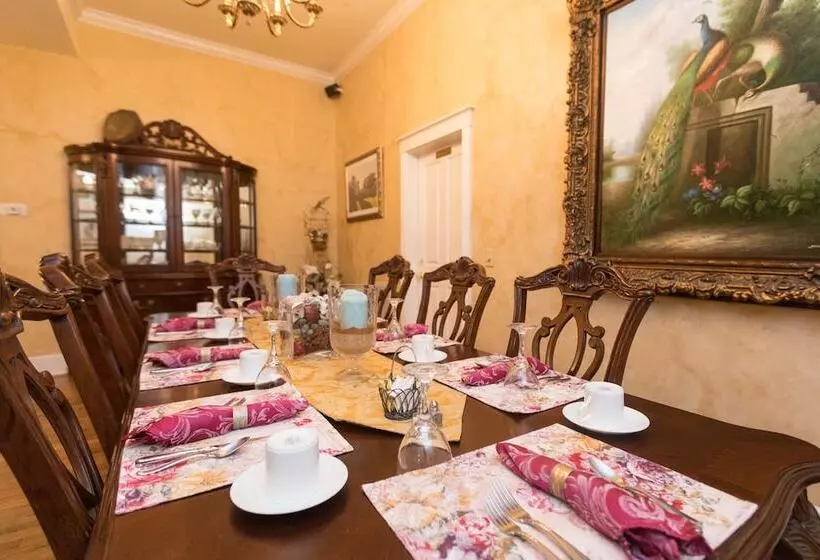 Hotelli Carriage Way Centennial House   Adult Only  Saint Augustine