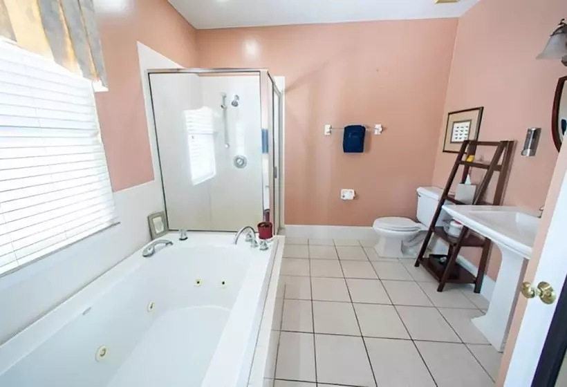 Hotelli Carriage Way Centennial House   Adult Only  Saint Augustine