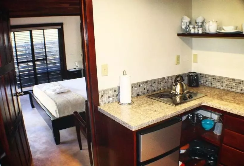 هتل Pur Boutique Cabanas