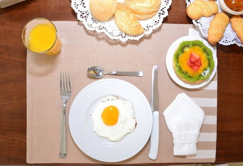 هتل Dimora Delle Rondini