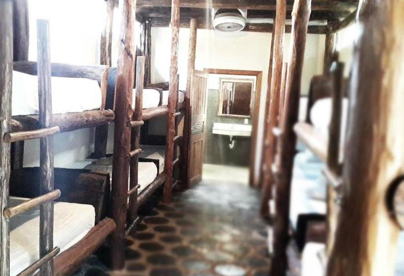 هتل Meson De Tulum