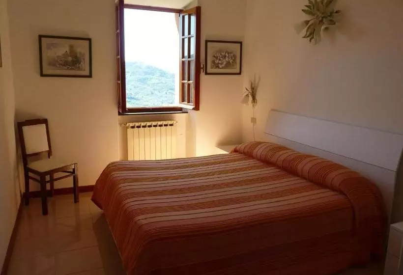 هتل La Villa Antica Delle Cinque Terre