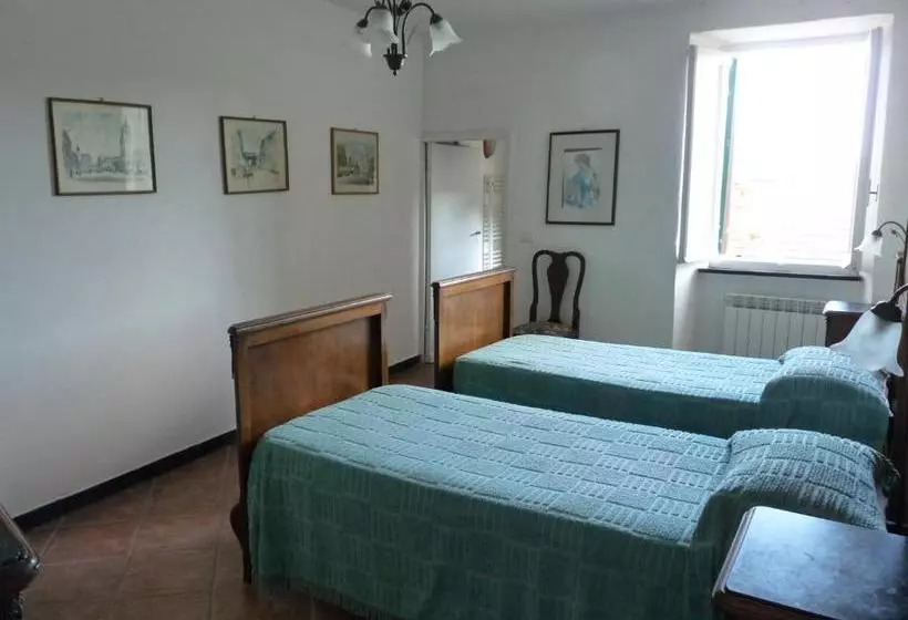 هتل La Villa Antica Delle Cinque Terre