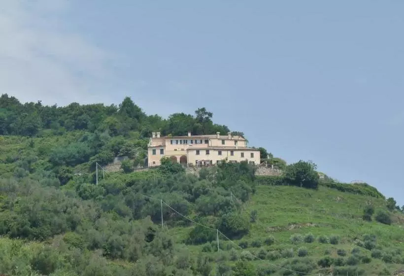 هتل La Villa Antica Delle Cinque Terre