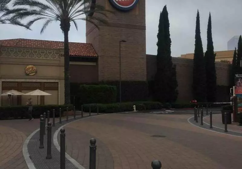 ホテル Marriott Irvine Spectrum