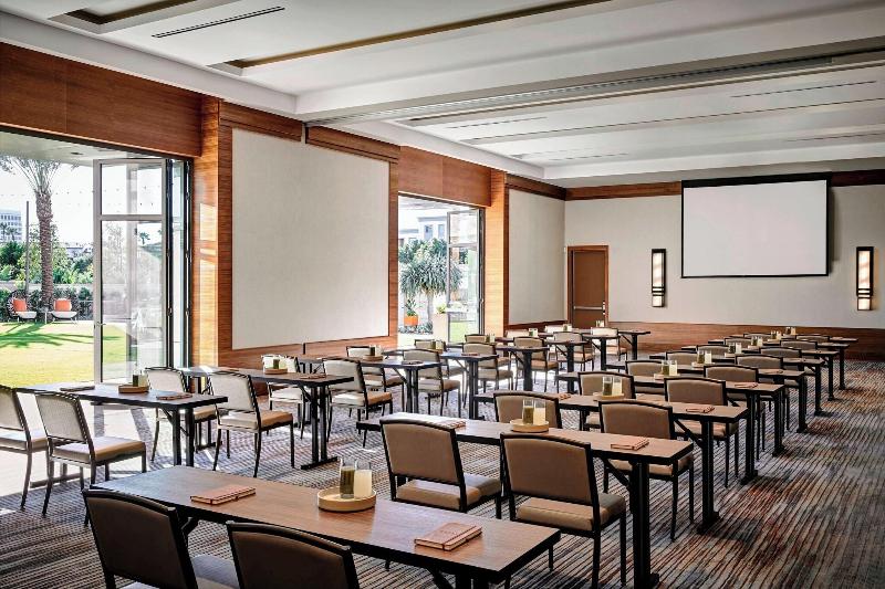 فندق Marriott Irvine Spectrum