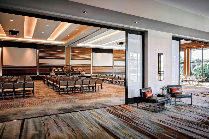 فندق Marriott Irvine Spectrum