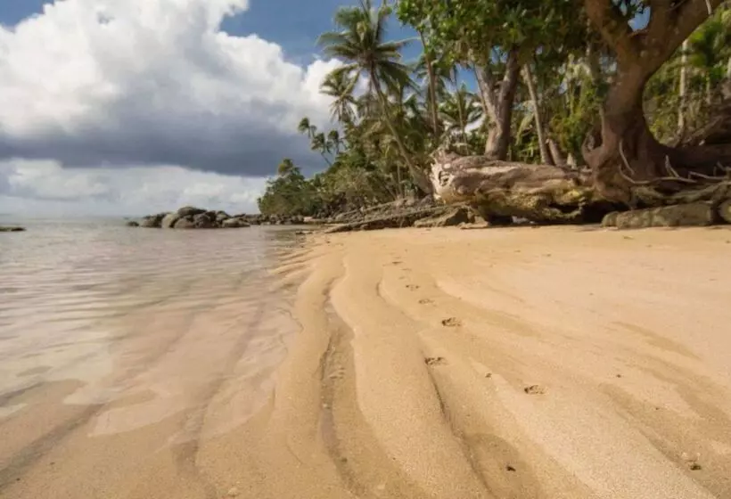 Hotelli Raiwasa Grand Villa