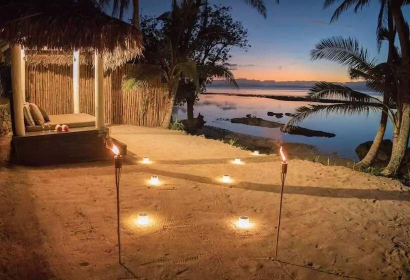 Hotelli Raiwasa Grand Villa