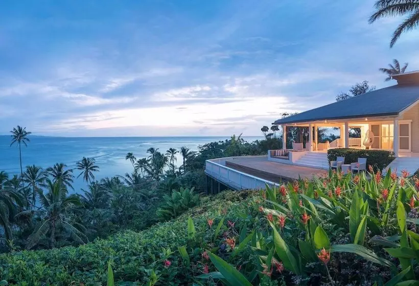 Hotelli Raiwasa Grand Villa