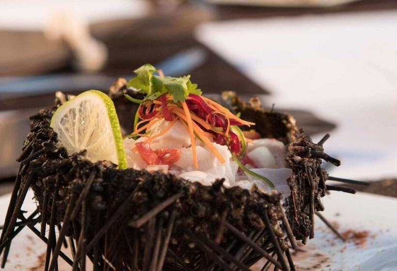 בית מלון כפרי Raiwasa Grand Villa