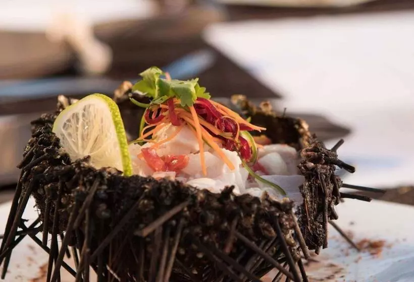 Hotelli Raiwasa Grand Villa