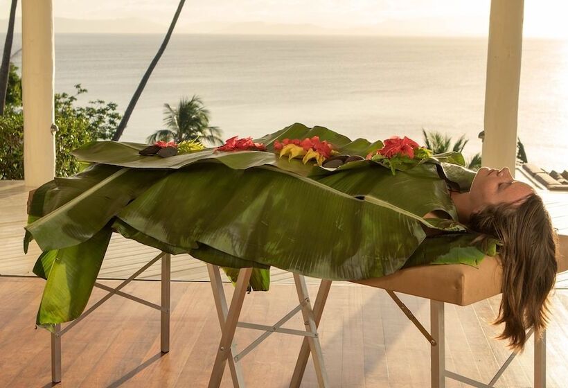 בית מלון כפרי Raiwasa Grand Villa