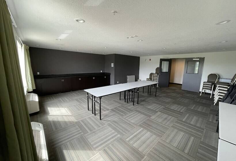 酒店 Studio 6bruderheim, Ab