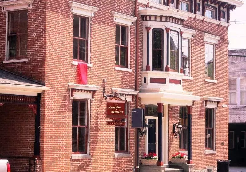 ホテル The Swope Manor Bed & Breakfast