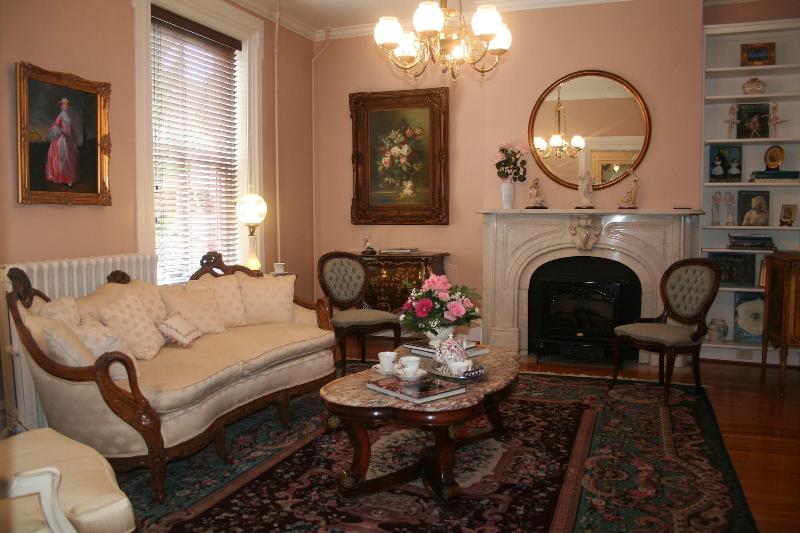 فندق The Swope Manor Bed & Breakfast