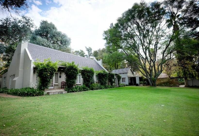 فندق Toadbury Hall Country