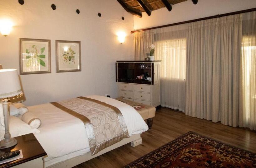 فندق Toadbury Hall Country