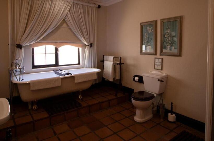 فندق Toadbury Hall Country