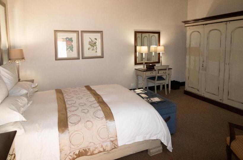 فندق Toadbury Hall Country