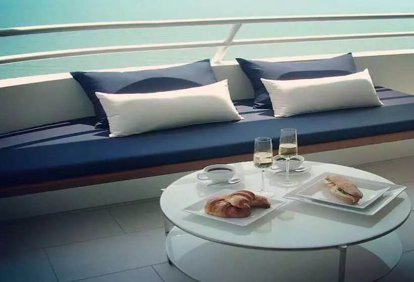 Hotelli Yambay Hua Hin