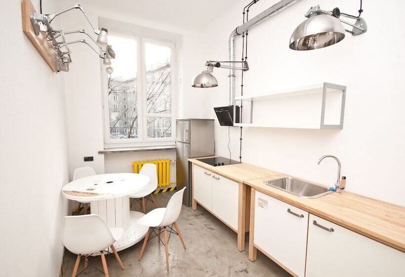 Lofthotel Przychodnia