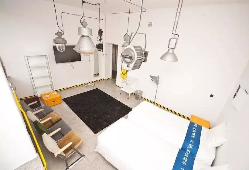 Lofthotel Przychodnia