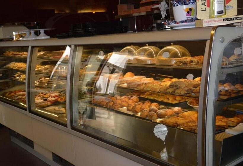 پانسیون B&b Le Colonne