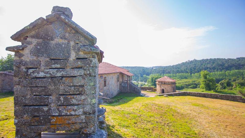 Общежитие Monasterio Y Pension De Moraime