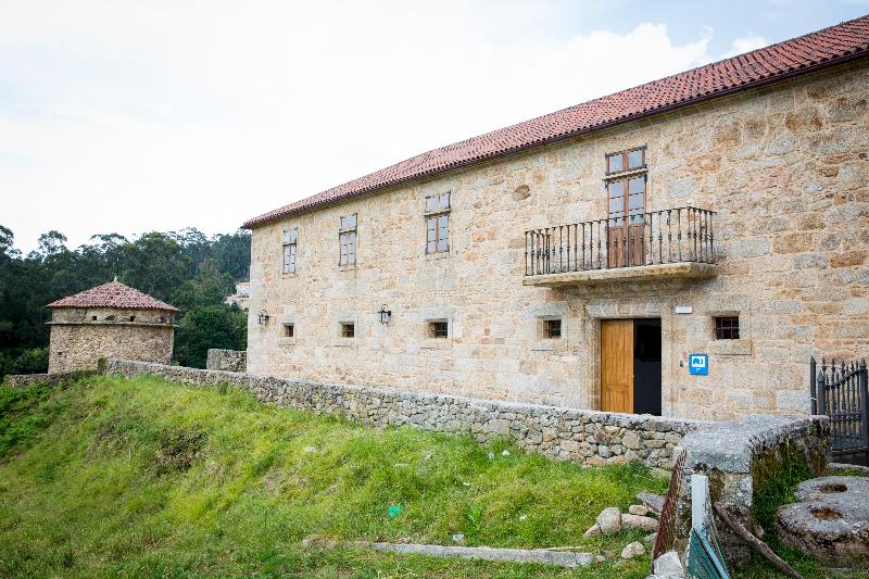 Общежитие Monasterio Y Pension De Moraime