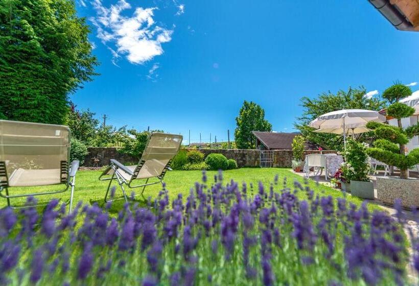 צימר Haus Oberhofer