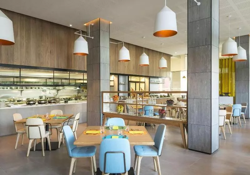 Hotelli Aloft Al Ain