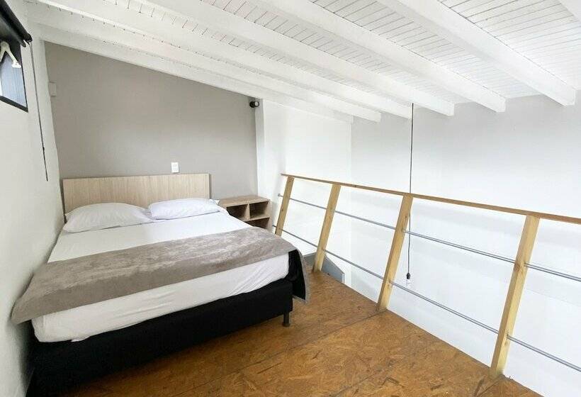 בית מלון כפרי Ayenda 1224 Pixel House