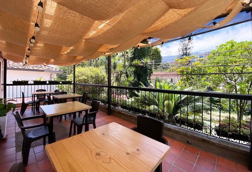 בית מלון כפרי Ayenda 1224 Pixel House