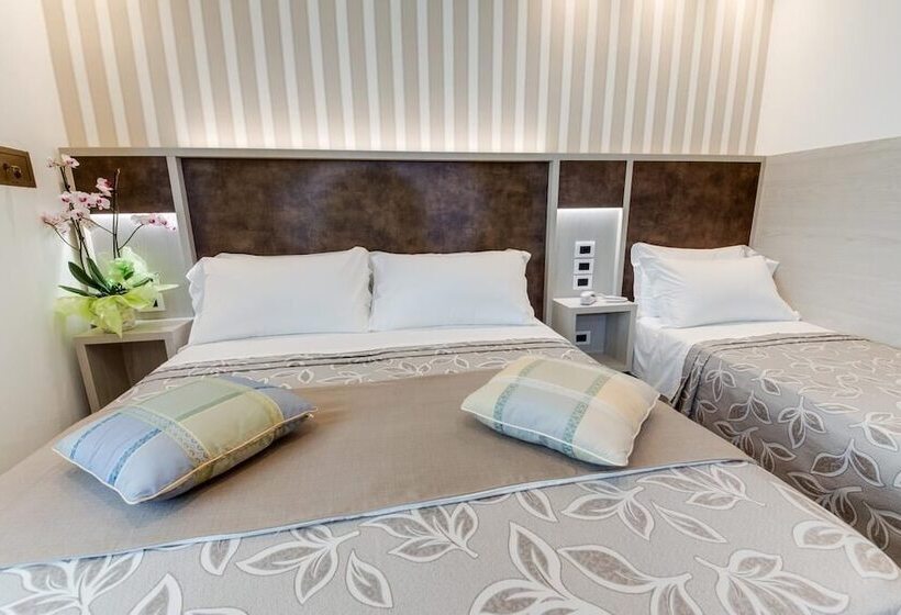 酒店 Cavour Cesenatico