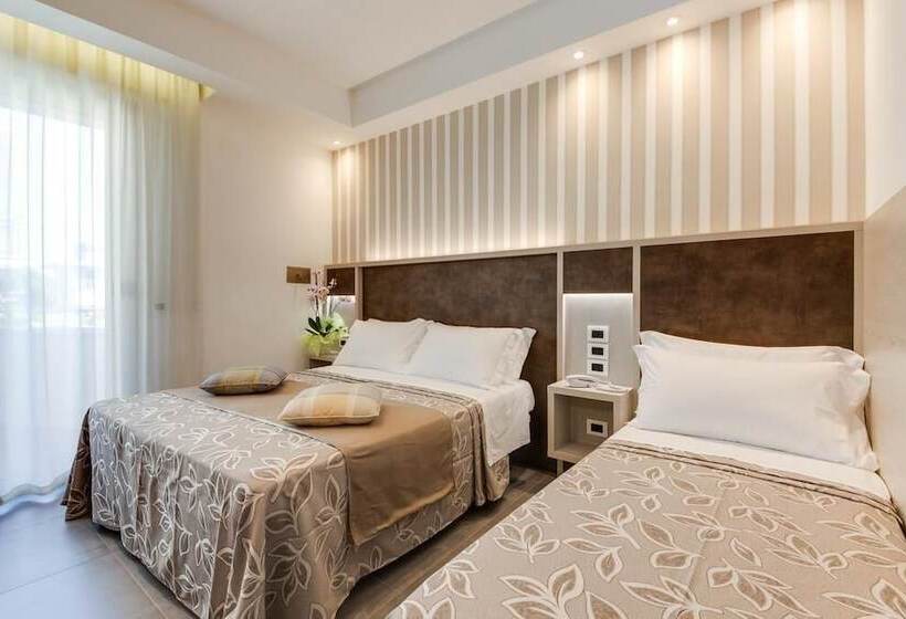 酒店 Cavour Cesenatico