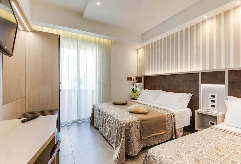 酒店 Cavour Cesenatico