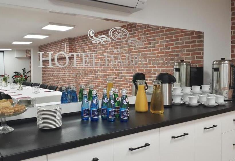 Отель Dąbrowski