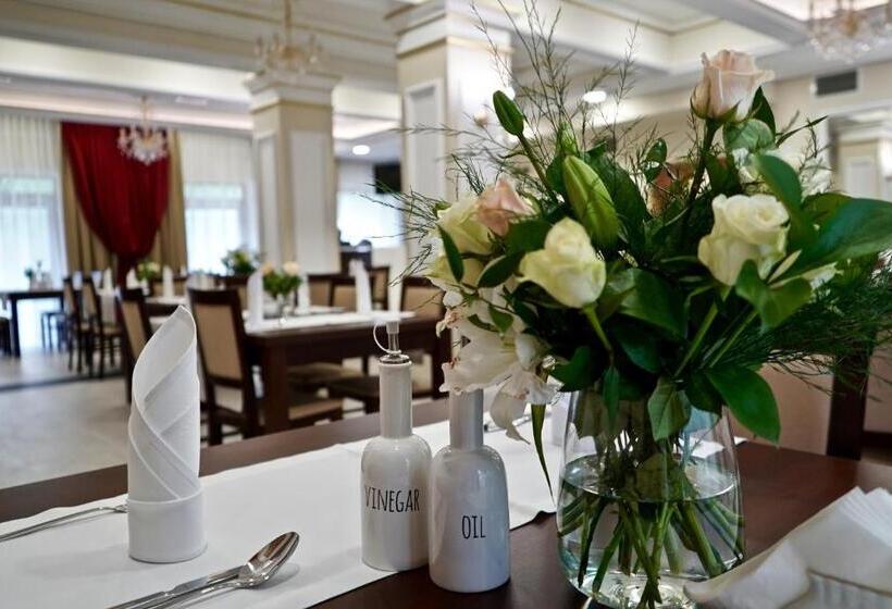 Отель Dąbrowski