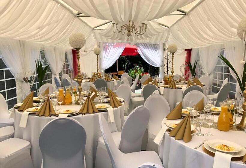 Отель Dąbrowski