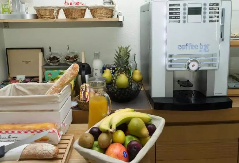 ホテル Hôtel De Paris La Défense