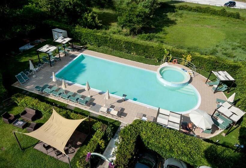 בית מלון כפרי King