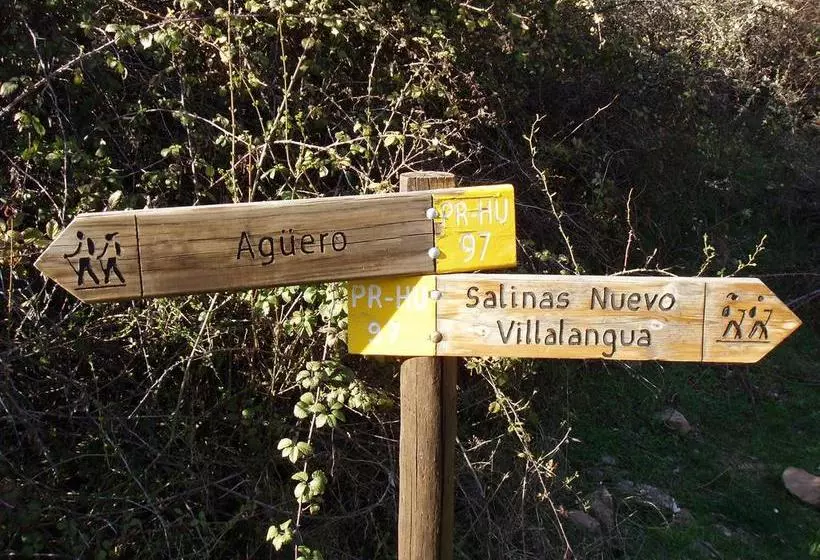ホテル La Posada De Villalangua