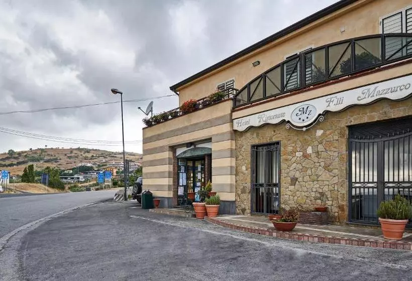 ホテル Mazzurco
